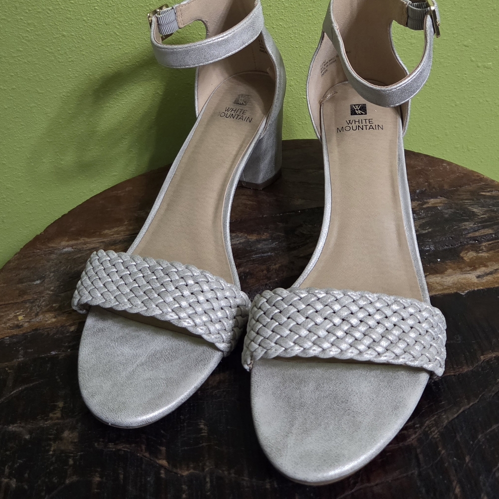 Sole Society Silver Woven Heel Sandals - Picture 3 of 7